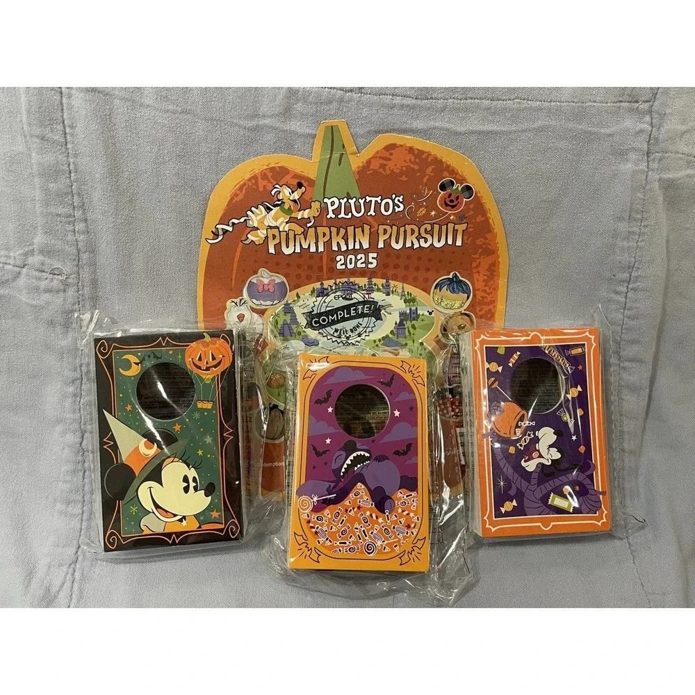 NEW Set of 3 Prizes‎ & Map 2025 EPCOT Pluto's Pursuit Scavenger Hunt